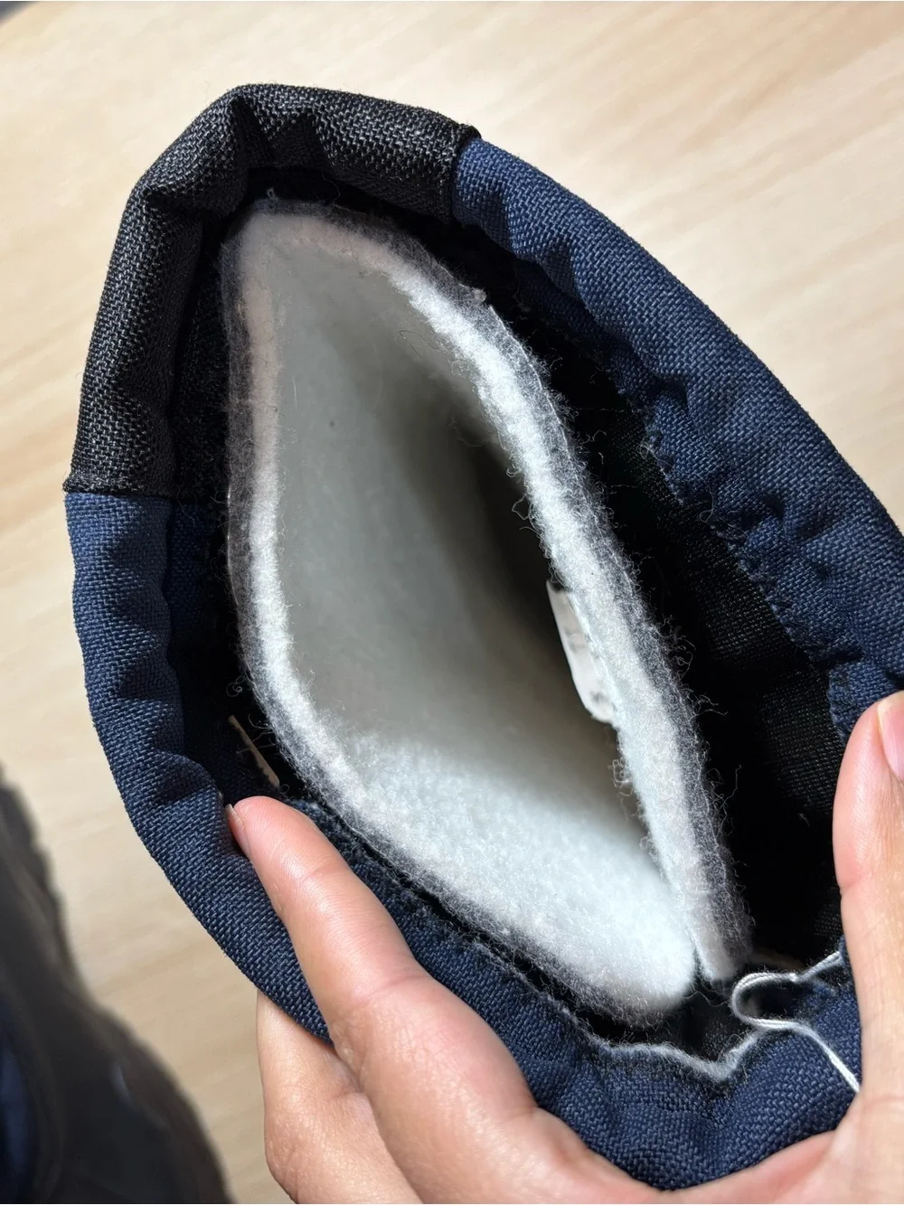 Baffin  Navy and Black Insulated Snow Boots